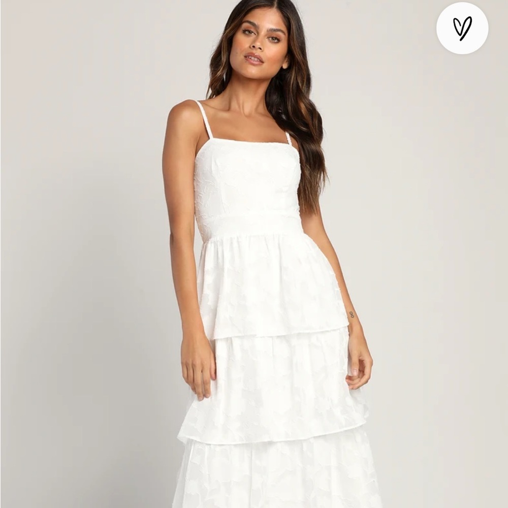 NWOT Lulus Grace and Beauty White Burnout Floral Print Tiered Midi Dress small